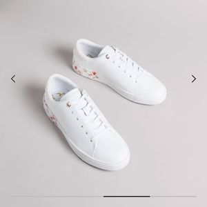 Ted Baker trainers